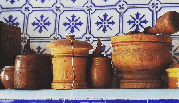 Frise en faïence de la cuisine de Monet à Giverny carrelage cuisine Monet Giverny